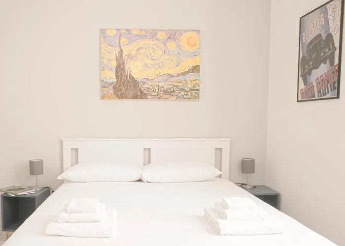 Bnbutler - Farini - Beautiful One Bedroom Apartment - Central